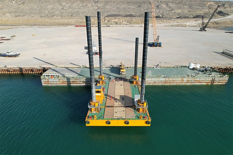 খনন স্ব-উন্নত প্ল্যাটফর্ম