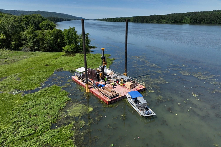 মডুলার পন্টুন